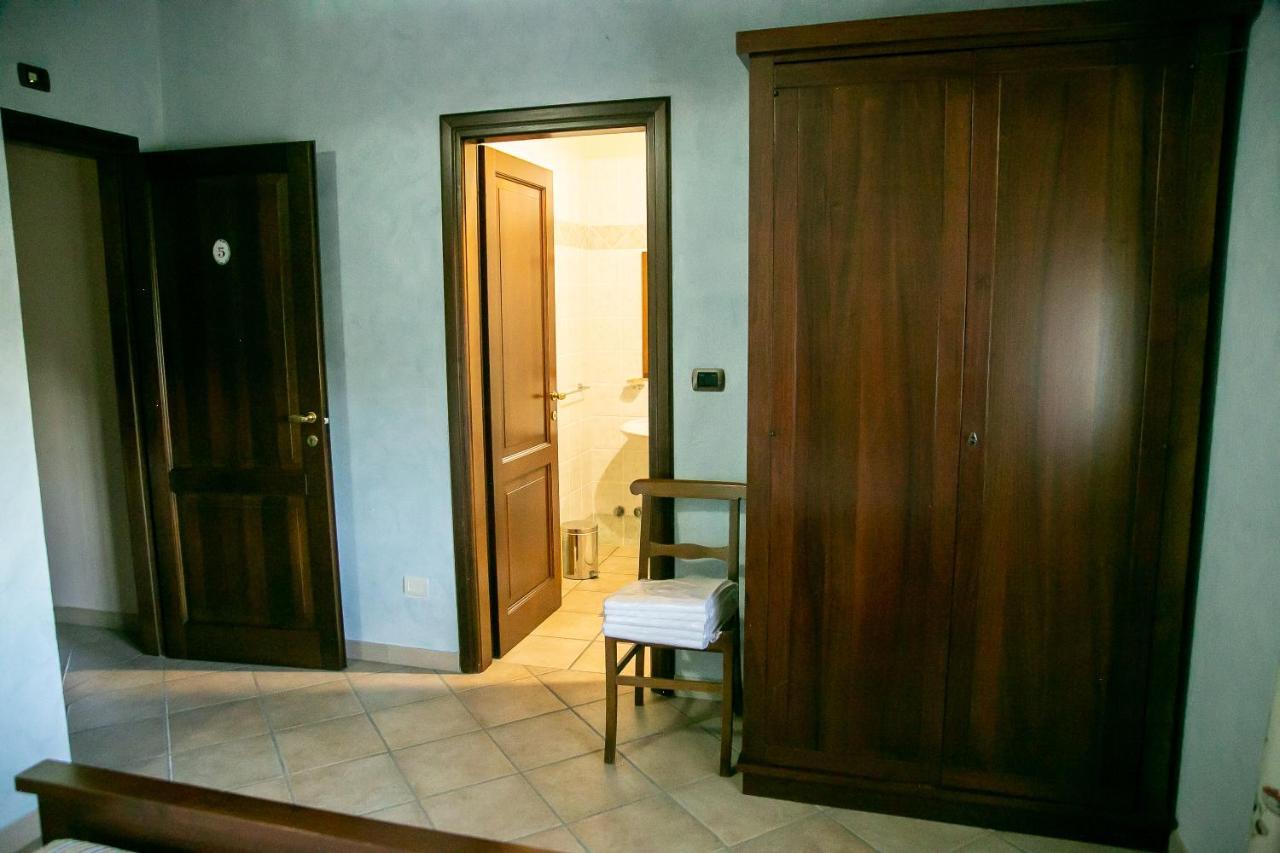 Cadgal - Tenuta Valdivilla Santo Stefano Belbo Extérieur photo